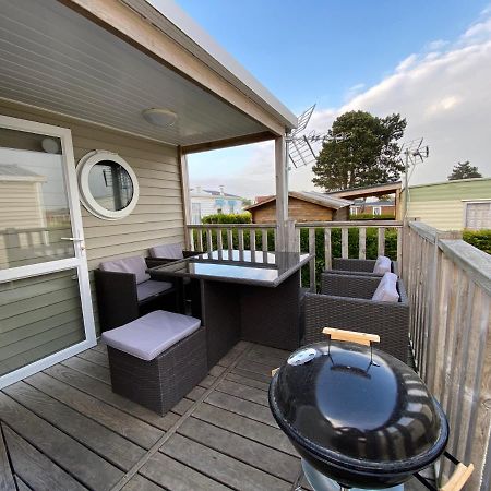 Camping Le Clos Savoye Biville-sur-Mer Exterior photo